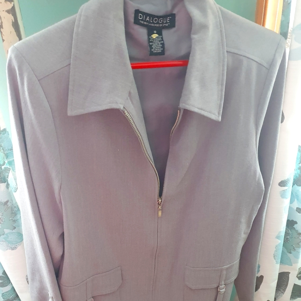 Dialogue blazer